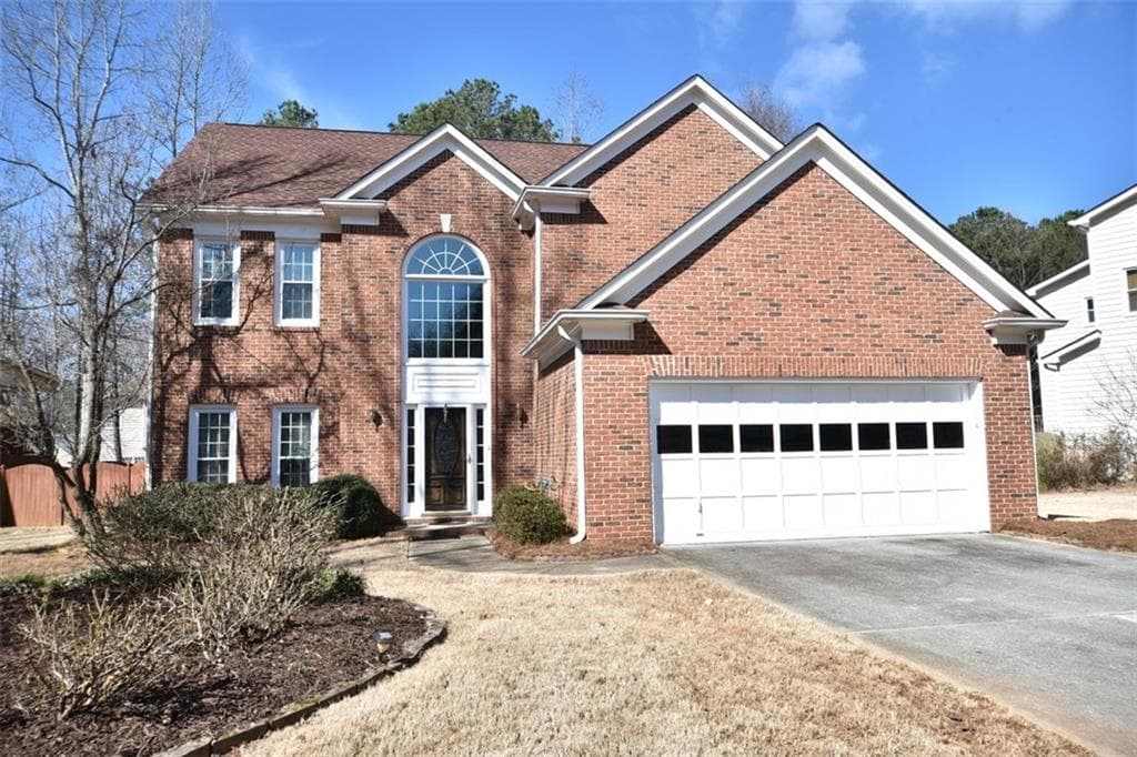 4 bedroom, 2,372 sq ft single family residence sold at 185 Channings Lake Drive, Lawrenceville, GA 30043