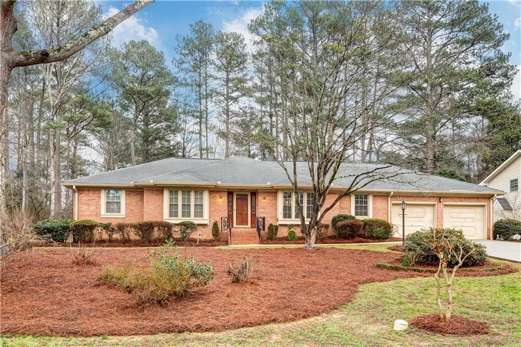3 bedroom, 2,150 sq ft single family residence sold at 4899 Macbain Lane, Atlanta, GA 30360