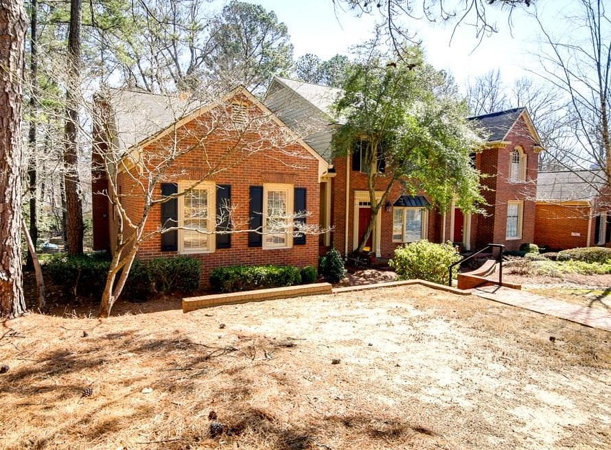 101 WEATHERBURNE Drive, Roswell, GA 30076 — most recent listing photo
