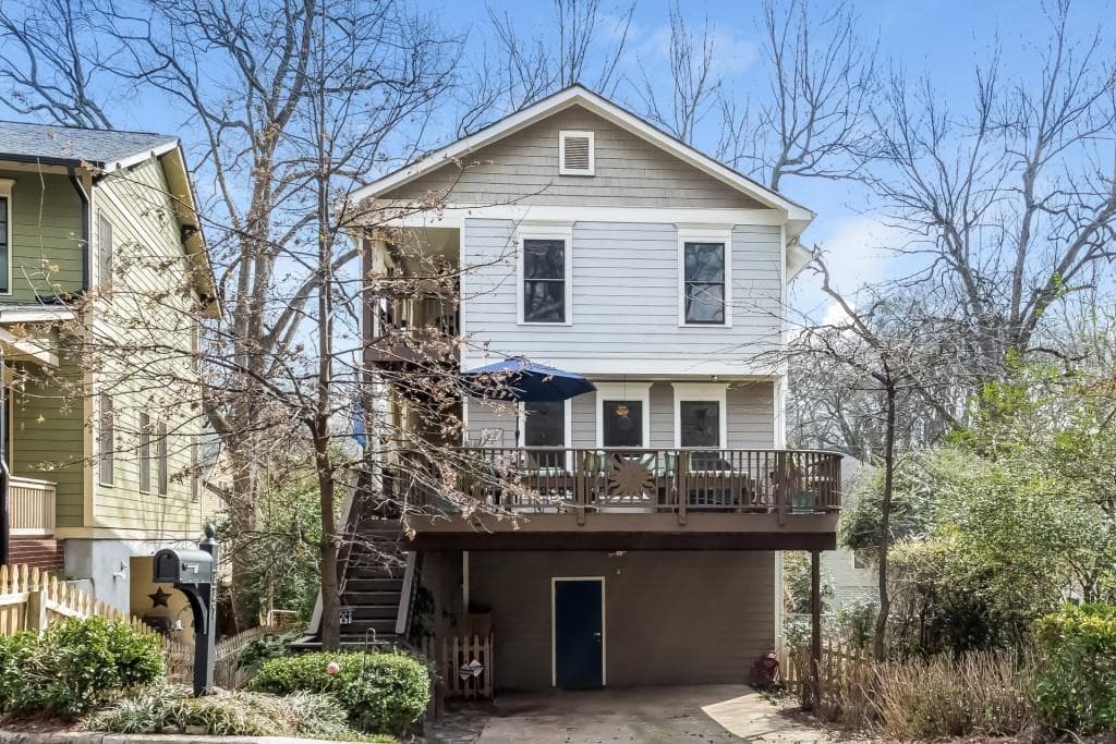 4 bedroom, 2,424 sq ft single family residence sold at 337 Atlantis Avenue, Atlanta, GA 30307