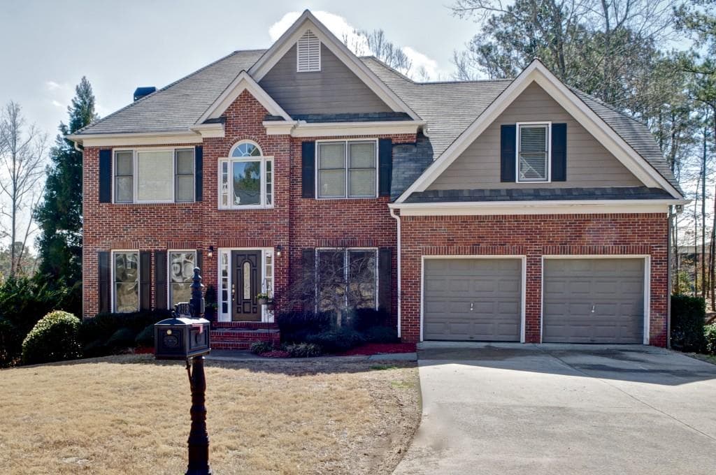 319 IronHill Trace, Woodstock, GA 30189 — most recent listing photo