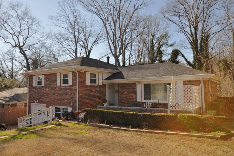 3 bedroom, 1,697 sq ft single family residence sold at 2695 Rollingwood Lane, Atlanta, GA 30316