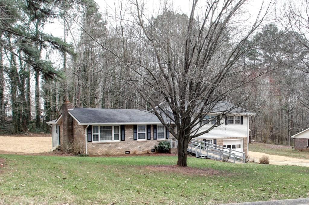 4 bedroom, 1,484 sq ft single family residence sold at 374 Holloway Drive, Canton, GA 30115
