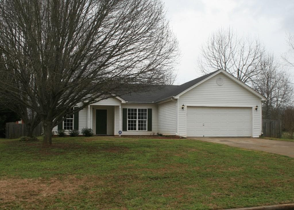 608 Bowling Lane, Winder, GA 30680 — most recent listing photo