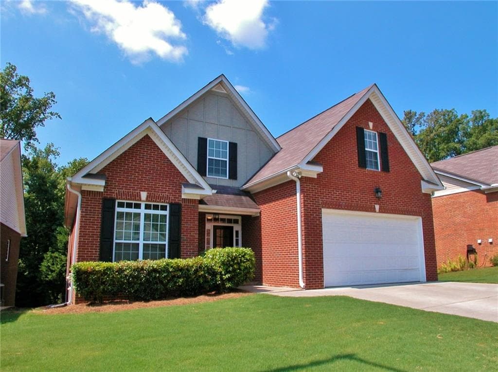 930 BRENAU Point, Gainesville, GA 30501 — most recent listing photo