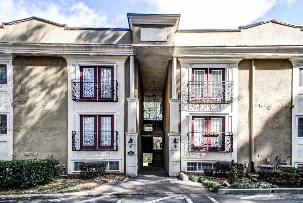 2 bedroom, 1,060 sq ft condominium sold at 1445 Monroe Drive C42, Atlanta, GA 30324