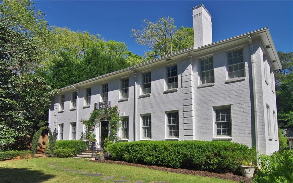5 bedroom, 5,447 sq ft single family residence sold at 1576 W Sussex Road, Atlanta, GA 30306