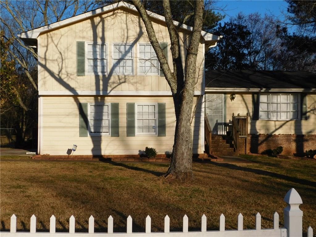 446 Oroarke Drive, Stone Mountain, GA 30088 — most recent listing photo