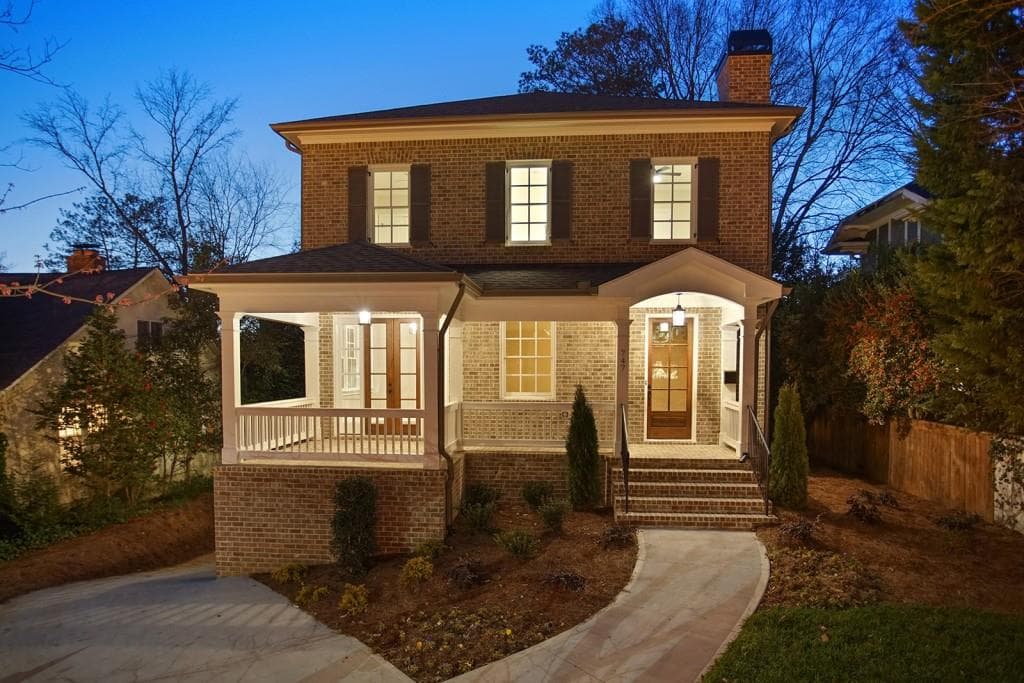 5 bedroom, 3,932 sq ft single family residence sold at 747 Park Drive, Atlanta, GA 30306