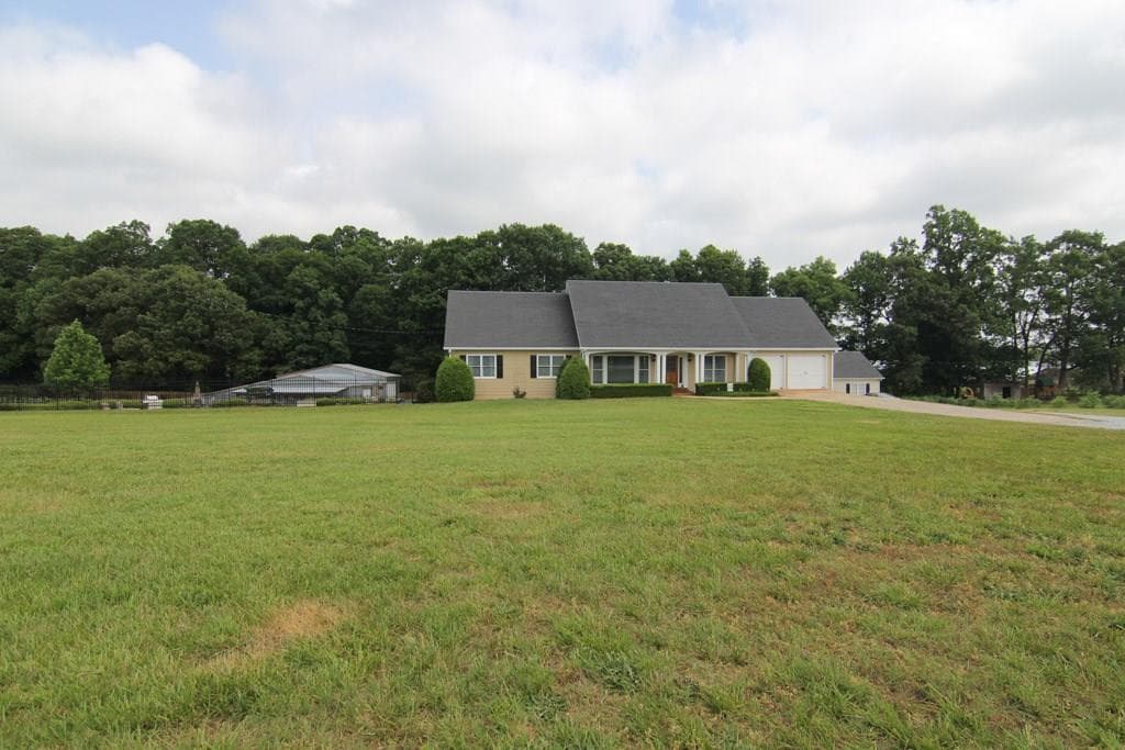 5445 Crow Road, Cumming, GA 30041 — most recent listing photo