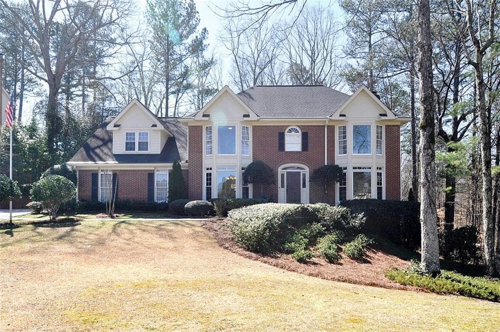 545 Wayt Road, Roswell, GA 30076 — most recent listing photo