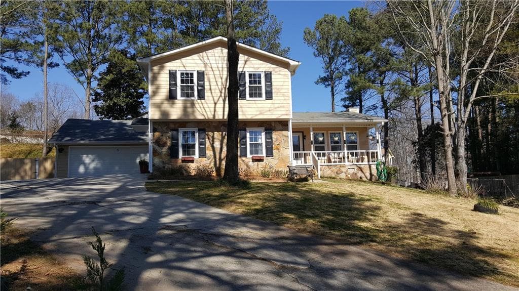 1135 Harview Drive, Lilburn, GA 30047 — most recent listing photo