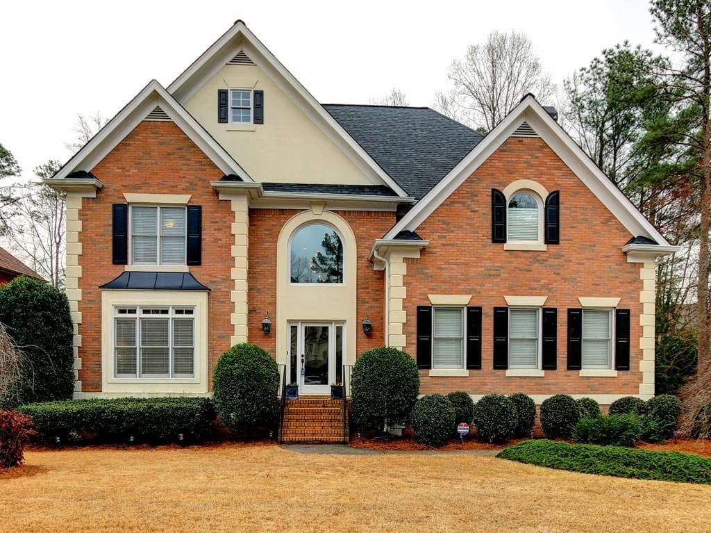 910 Stream Valley Trail, Alpharetta, GA 30022 — most recent listing photo