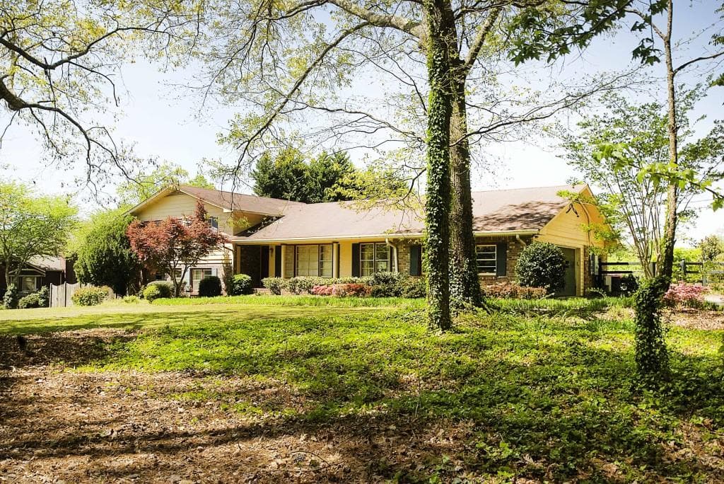 12220 Charlotte Drive, Alpharetta, GA 30004 — most recent listing photo