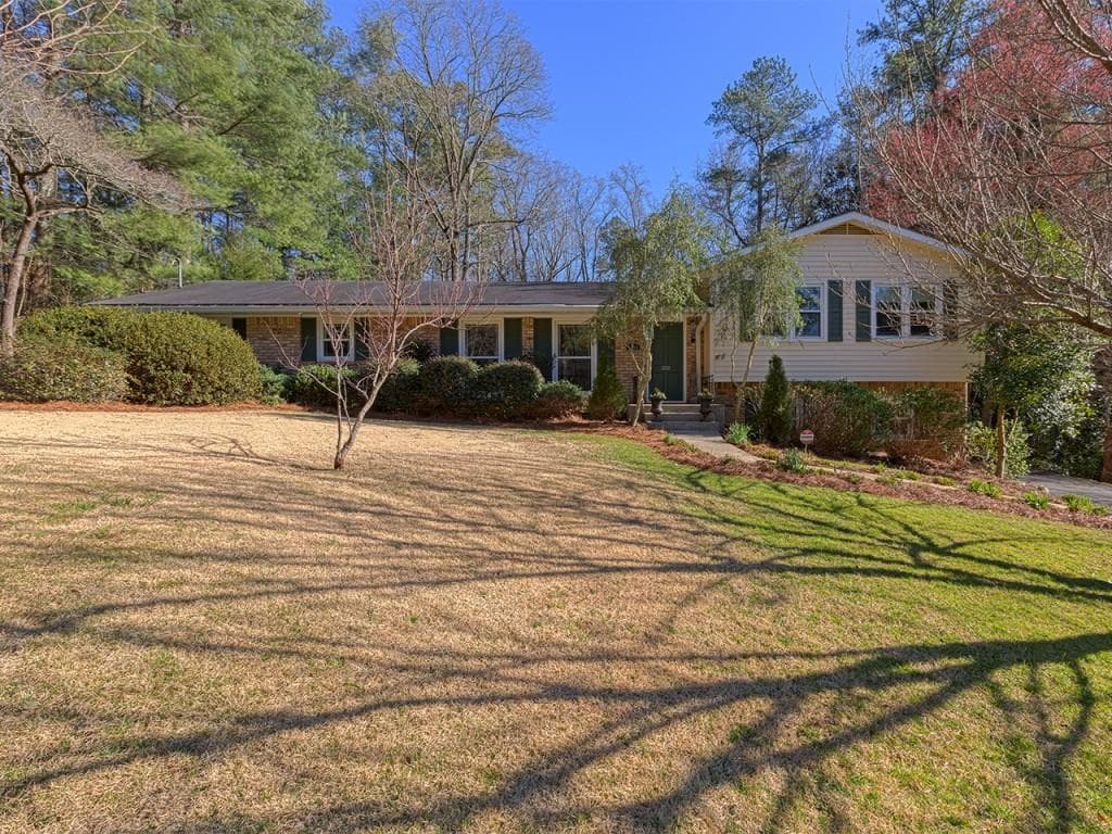 1096 Canterbury Drive, Smyrna, GA 30082 — most recent listing photo
