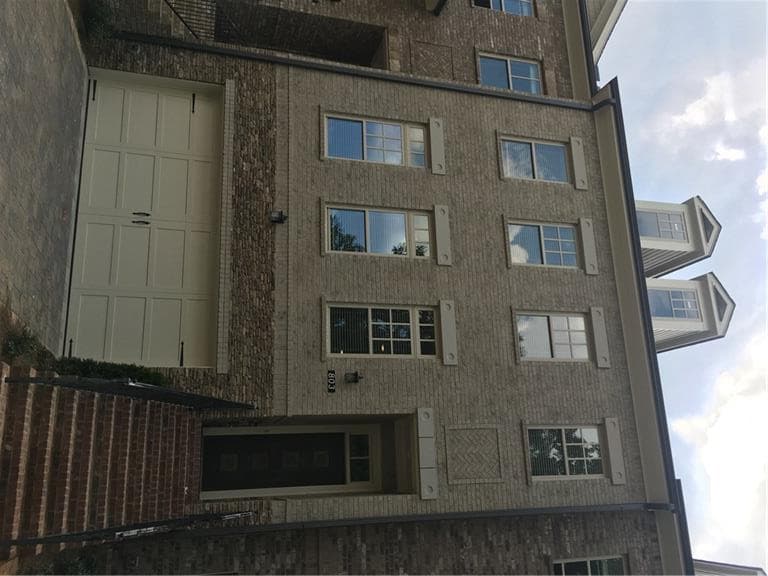 803 Canterbury Overlook 28, Atlanta, GA 30324 — most recent listing photo