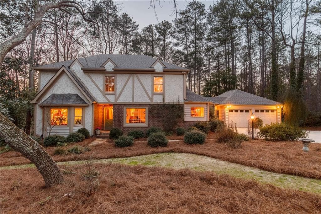 2910 Roxburgh Drive, Roswell, GA 30076 — most recent listing photo