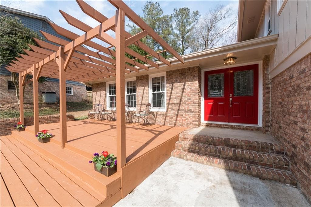260 Jade Cove Circle, Roswell, GA 30075 — most recent listing photo