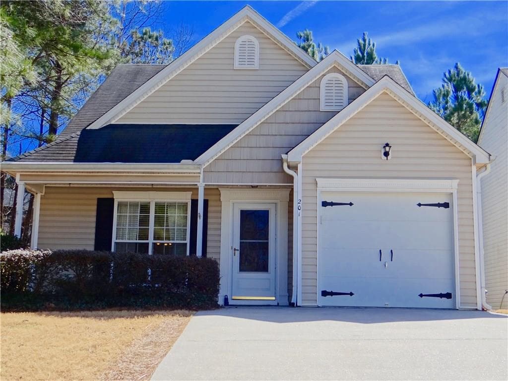 3 bedroom, 1,231 sq ft single family residence sold at 201 Woodland Way, Canton, GA 30114