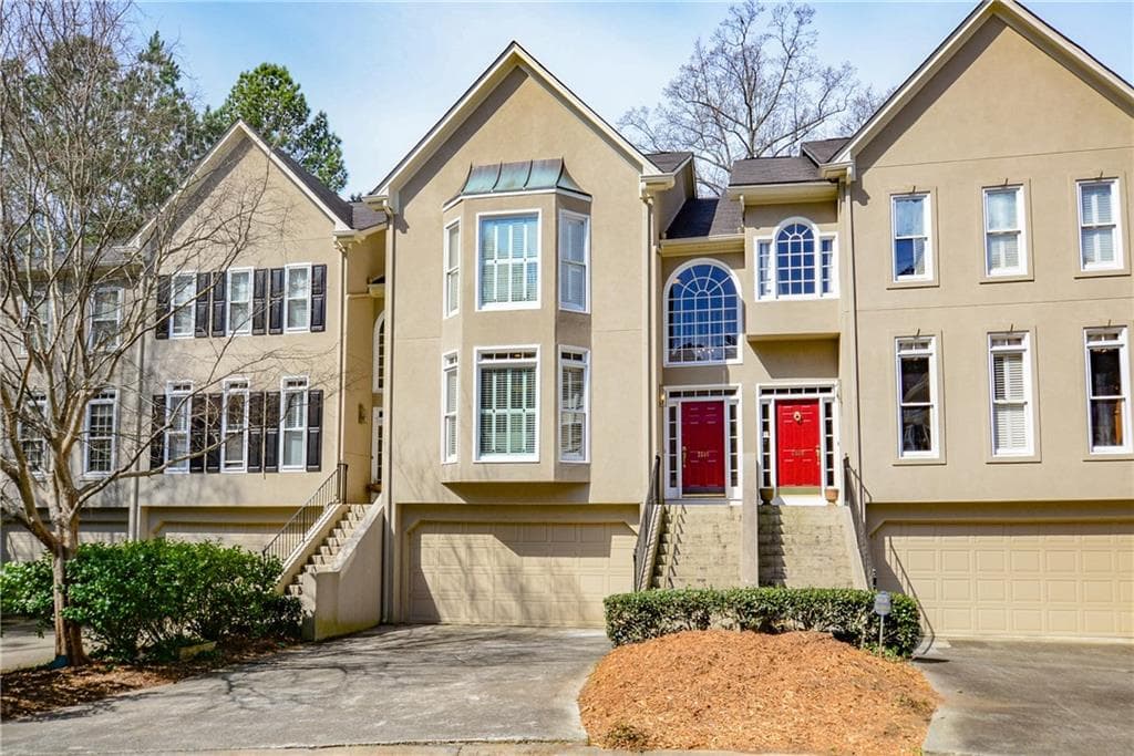 2530 Oakwood Way, Smyrna, GA 30080 — most recent listing photo