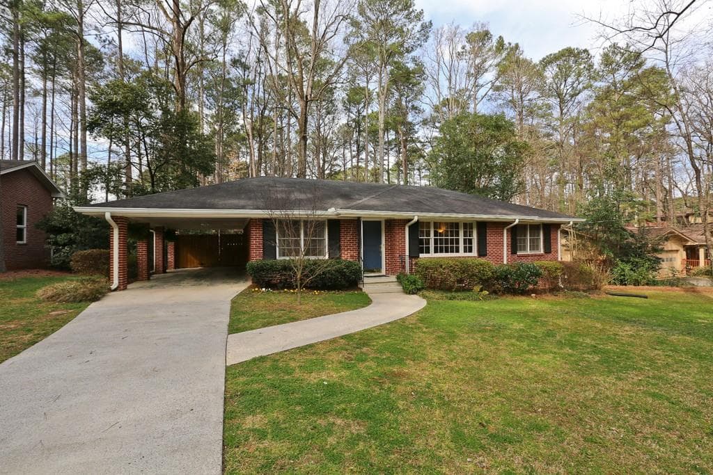 3 bedroom, 1,653 sq ft single family residence sold at 2984 Sylvan Ramble Road, Atlanta, GA 30345