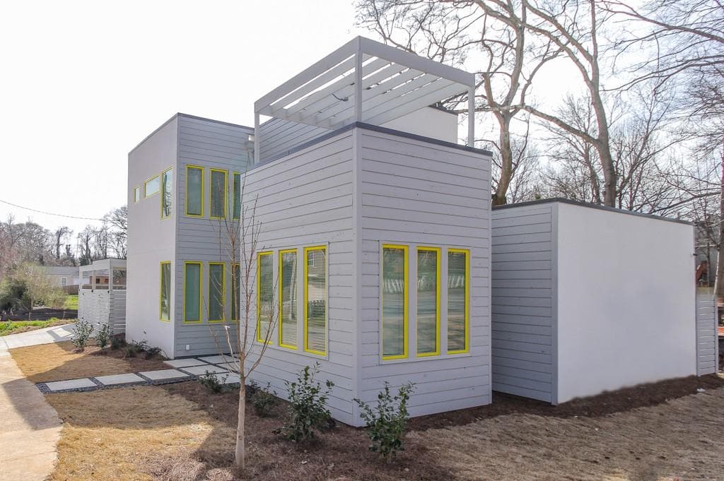 3 bedroom, 1,870 sq ft single family residence sold at 1525 Foote Street, Atlanta, GA 30307
