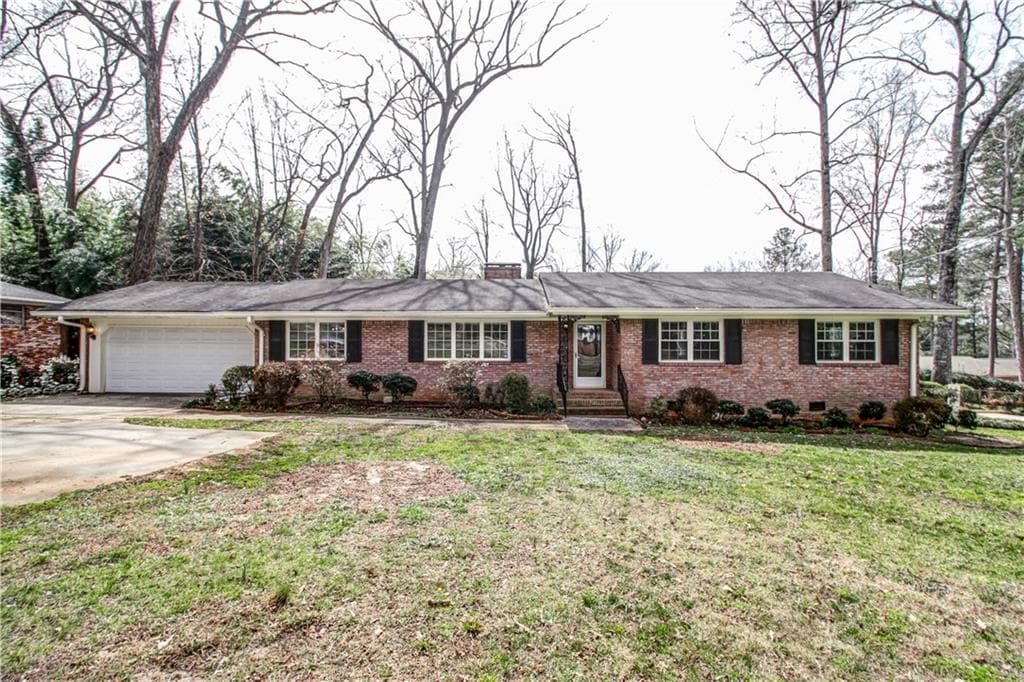 3 bedroom, 1,904 sq ft single family residence sold at 3267 Briarcliff Road, Atlanta, GA 30345