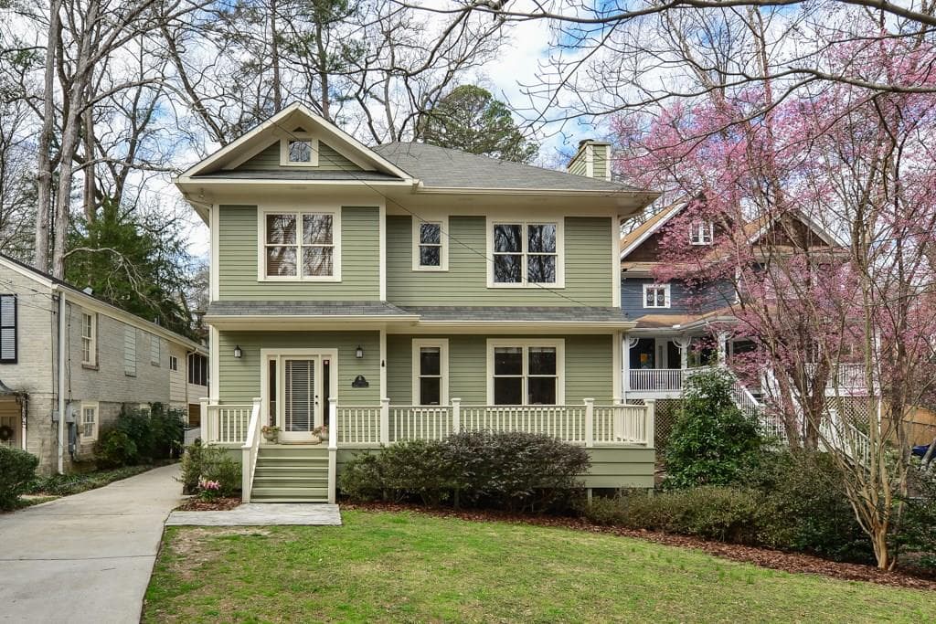 3 bedroom, 2,276 sq ft single family residence sold at 582 Harold Avenue, Atlanta, GA 30307
