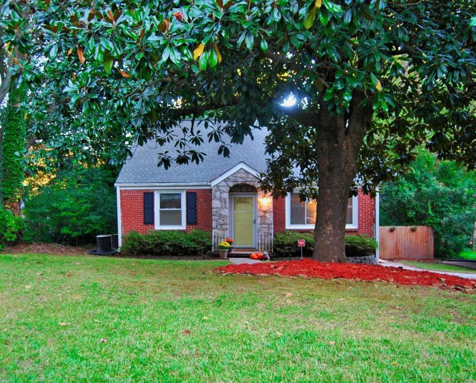 2028 Holly Hill Drive, Decatur, GA 30032 — most recent listing photo