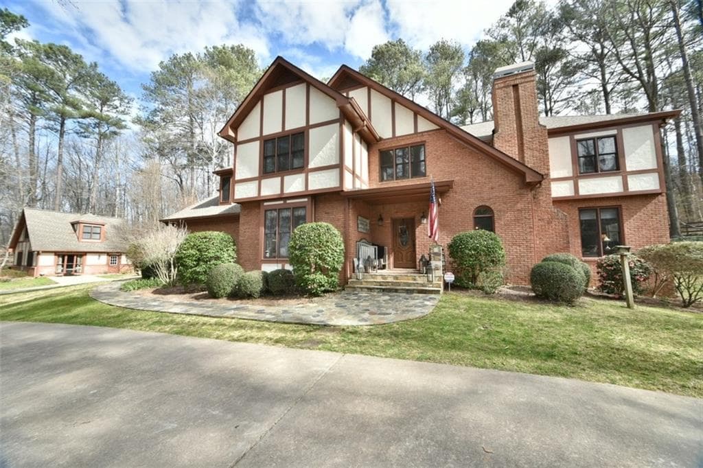6404 Lively Road, Cumming, GA 30040 — most recent listing photo