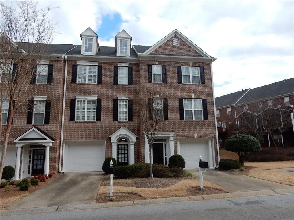 2004 Waters Edge Trail, Roswell, GA 30075 — most recent listing photo