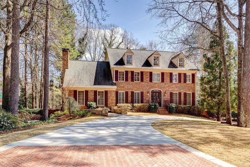 1342 Mile Post Drive, Dunwoody, GA 30338 — most recent listing photo