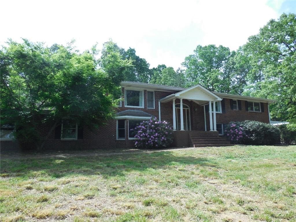 4 bedroom, 2,980 sq ft single family residence sold at 22 Coats Road, Rockmart, GA 30153