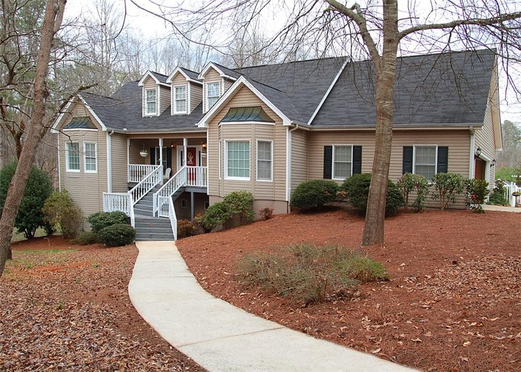 378 Deer Creek Trail, Hoschton, GA 30548 — most recent listing photo
