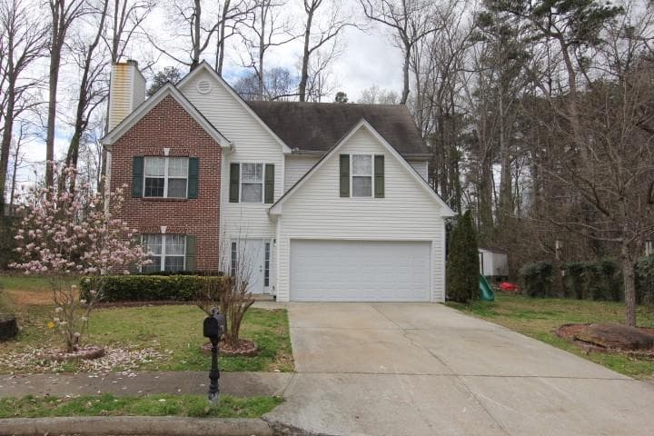 3 bedroom, 1,911 sq ft single family residence sold at 320 Oakland Place Drive, Lawrenceville, GA 30044