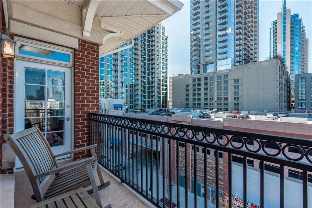 2 bedroom, 1,516 sq ft condominium sold at 850 Piedmont Avenue 2608, Atlanta, GA 30308