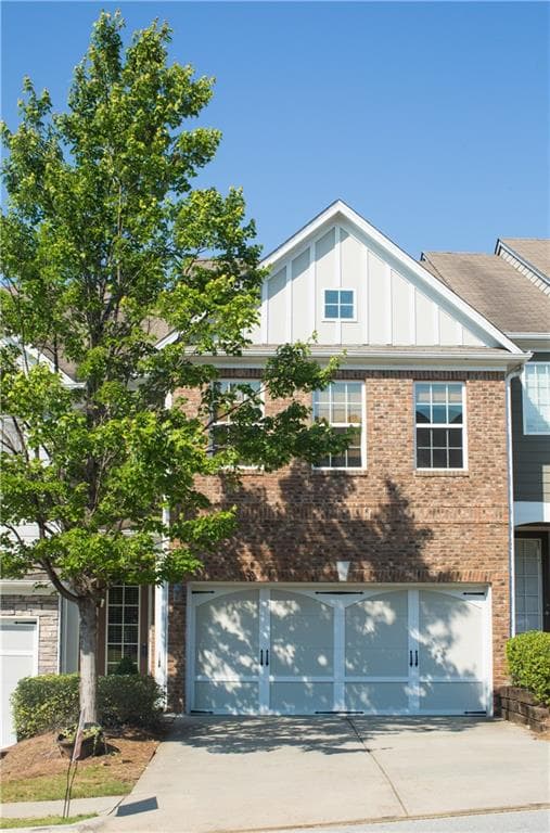 3 bedroom, 1,832 sq ft townhouse sold at 955 Pierce Brennen Drive, Lawrenceville, GA 30043