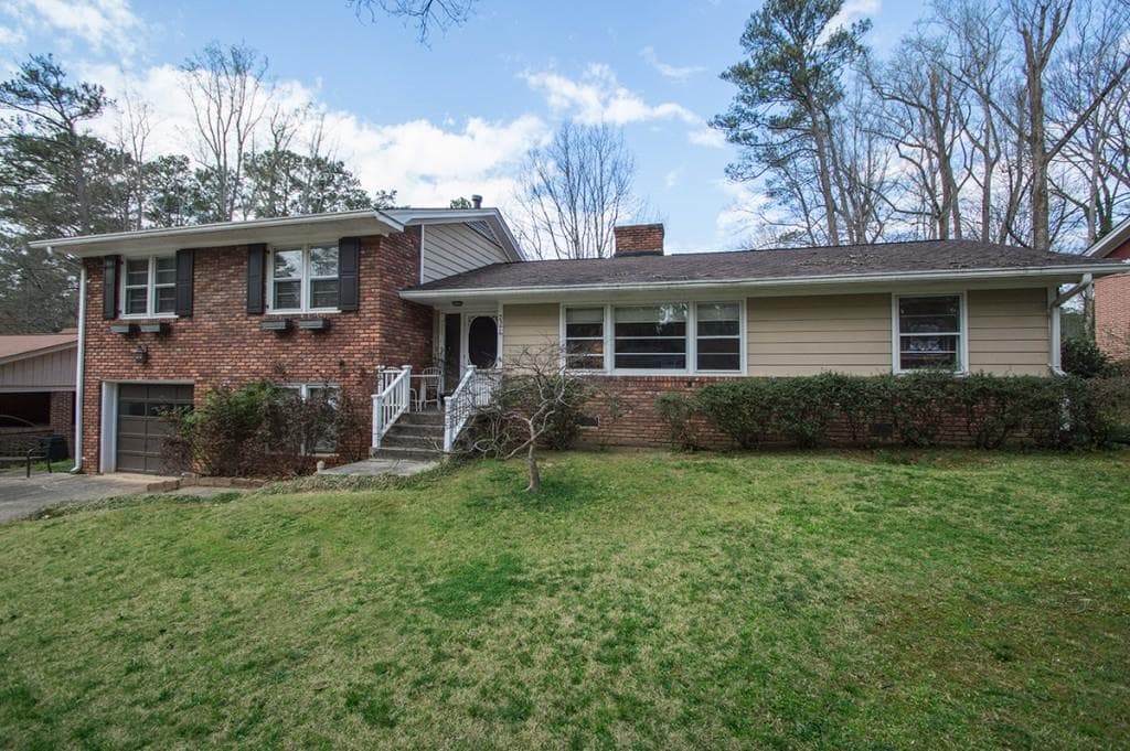 2376 Heather Drive, Decatur, GA 30033 — most recent listing photo