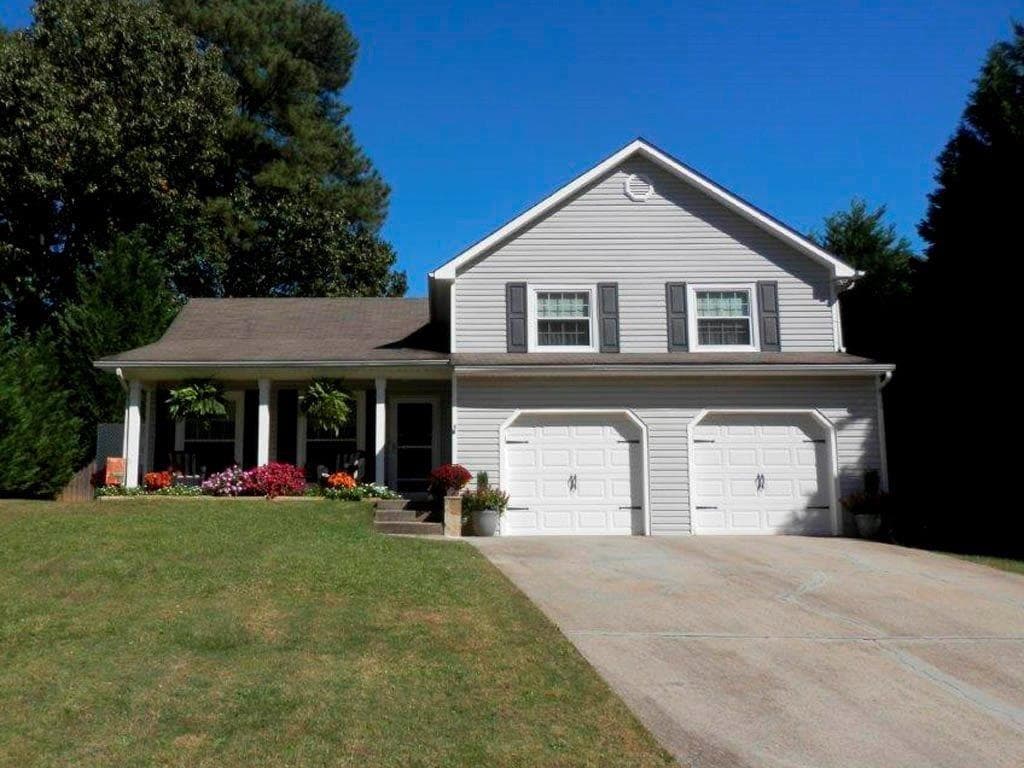 2038 Winsburg Drive, Kennesaw, GA 30144 — most recent listing photo