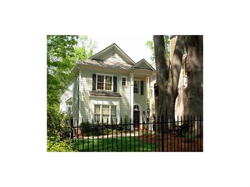 3 bedroom, 2,767 sq ft single family residence sold at 54 W Belle Isle Road, Atlanta, GA 30342