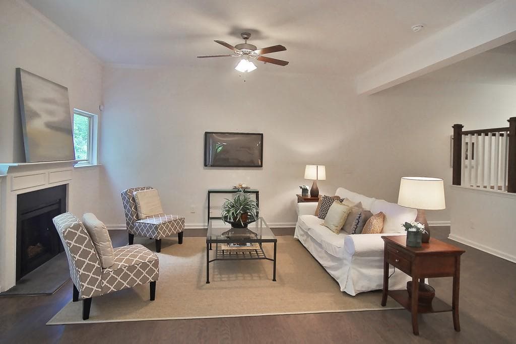 3 bedroom, 1,950 sq ft townhouse sold at 1965 Newfort Drive C7, Atlanta, GA 30318