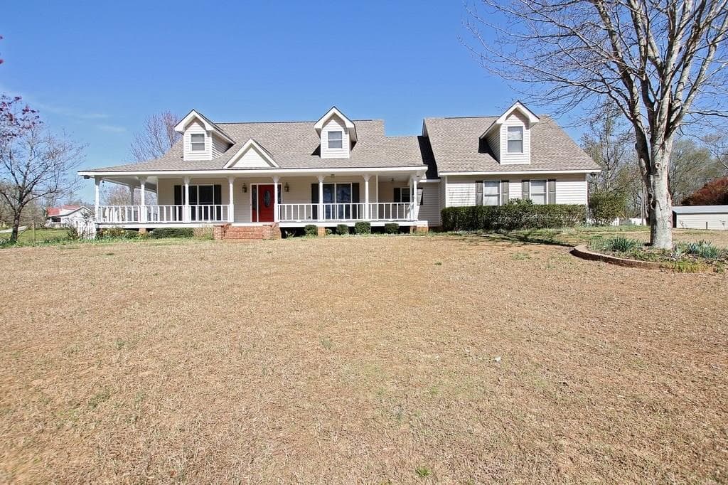 4570 Doc Sams Road, Cumming, GA 30028 — most recent listing photo