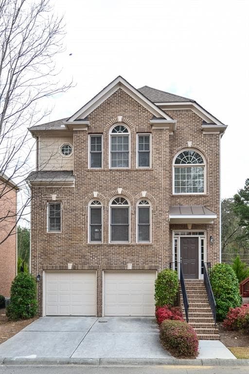 7325 Village Creek Trace, Sandy Springs, GA 30328 — most recent listing photo