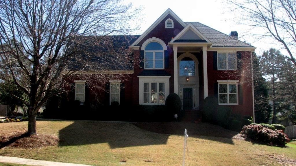 4 bedroom, 3,738 sq ft single family residence sold at 932 Chadwick Park Drive, Lawrenceville, GA 30045
