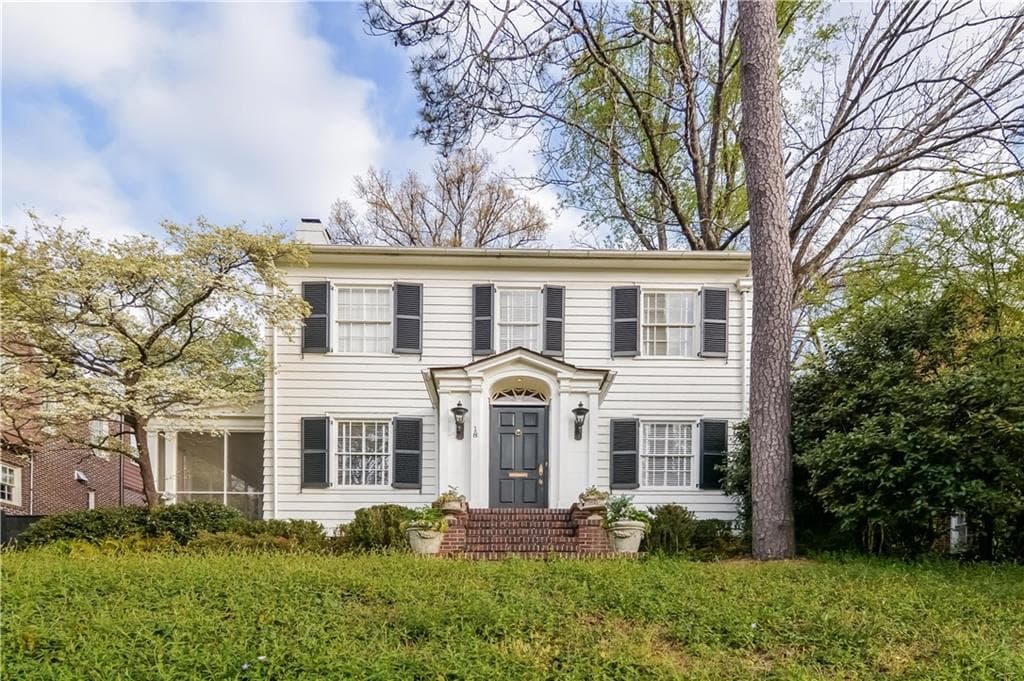 4 bedroom, 3,124 sq ft single family residence sold at 18 CAMDEN Road, Atlanta, GA 30309
