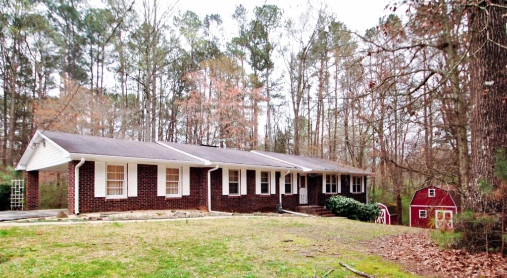 3 bedroom, 1,593 sq ft single family residence sold at 2930 Walker Drive, Marietta, GA 30062