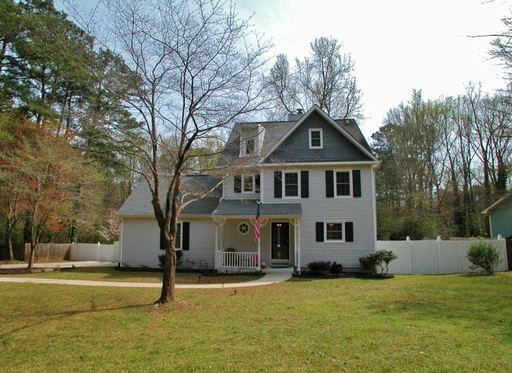 3 bedroom, 2,378 sq ft single family residence sold at 544 Windsor Court, Lawrenceville, GA 30046