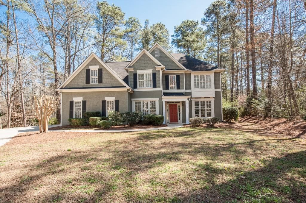 4 bedroom, 2,580 sq ft single family residence sold at 6830 Little Fox Trail, Cumming, GA 30040