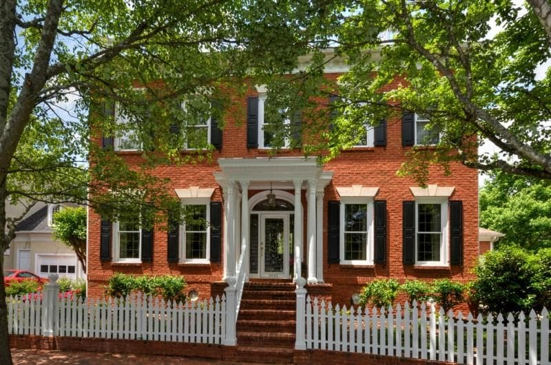 3923 Pinehurst Way, Duluth, GA 30096 — most recent listing photo
