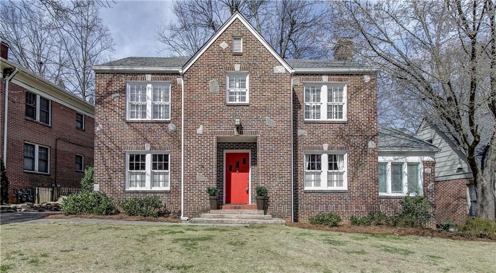 3 bedroom, 2,749 sq ft single family residence sold at 1104 Los Angeles Avenue, Atlanta, GA 30306